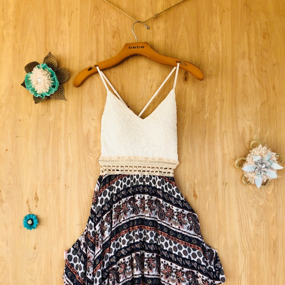 Causal mini dress, with pattern bottom.